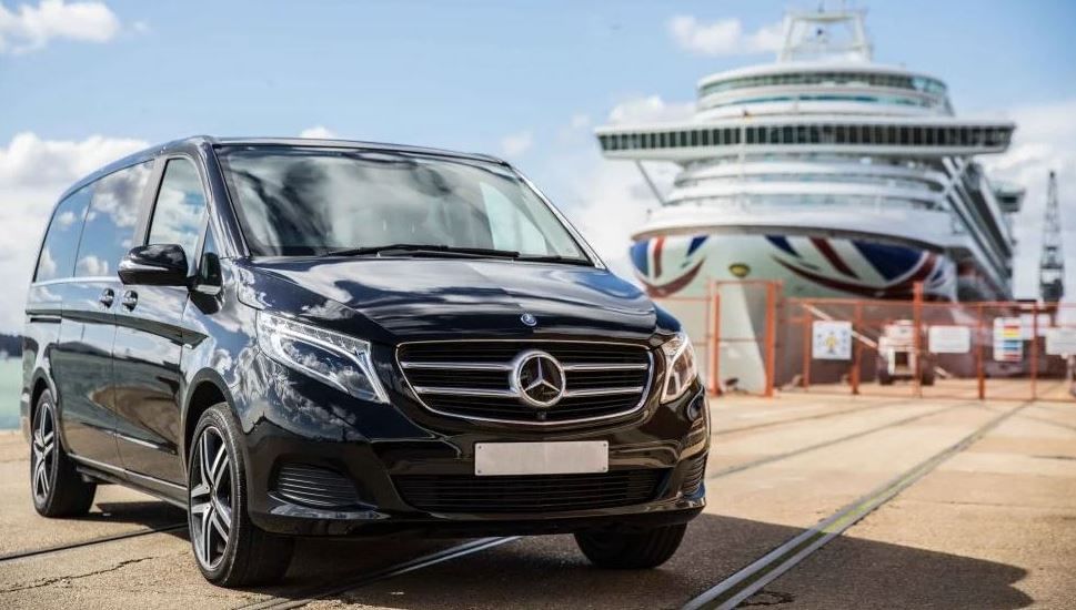 athens city to piraeus port taxi