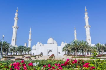 Private Abu Dhabi highlights with Louvre Museum & Grand Mosque with 5* lunch
