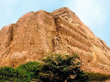 Explore Túcume Pyramids and Pomac Rainforest from Chiclayo