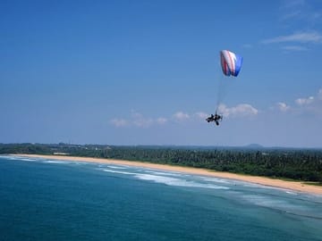 Private 20-Minute Paramotoring Adventure in Bentota