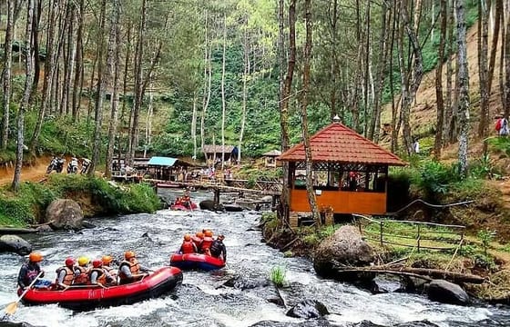Full-Day Private Crushing Stony’s Water Rafting in Jakarta