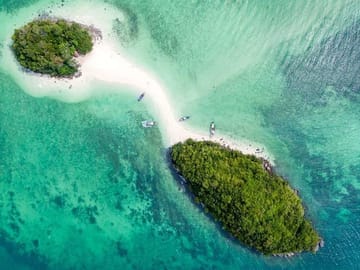 Phi Phi Islands and 4 Islands Speedboat Tour from Ao Nang
