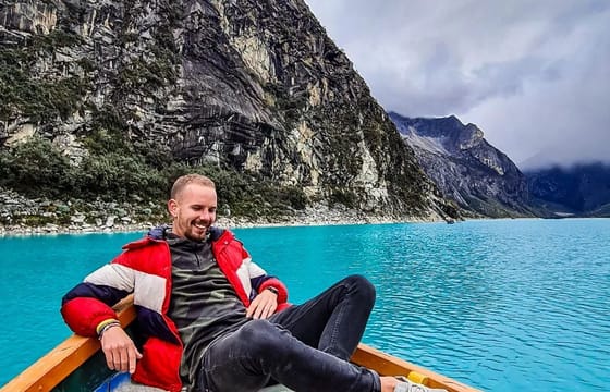 Hua-06 : Discover Laguna Parón – Turquoise Beauty