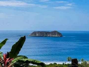 Day Trip to Manuel Antonio National Park from San José
