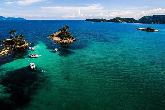 Tour Of The Motorboat The Paradisiac Islands Of Angra Dos Reis