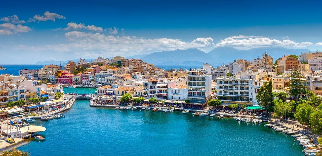 Cultural and Scenic Tour of Crete with German-Speaking Guide