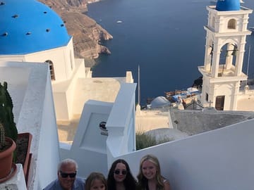 Private Tour of Blue Domes in Santorini's Firostefani and Imerovigli
