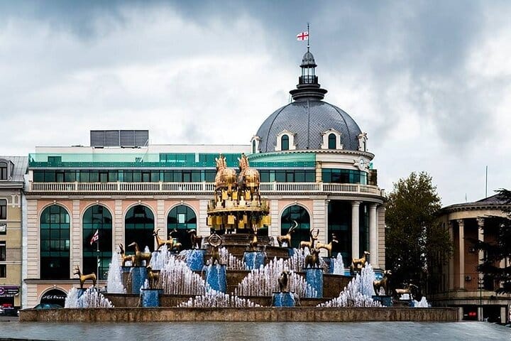 4 Full days in Georgia with private tour, free aiport