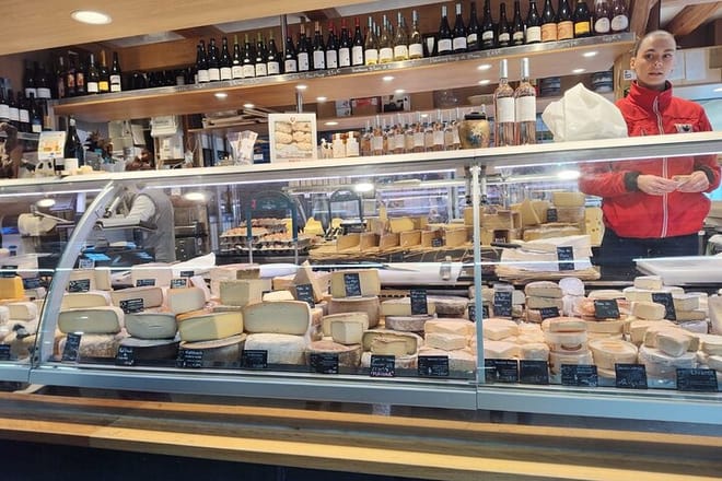 Paris Marché d’Aligre Walking Tour with Chocolate and Cheese Tasting 3