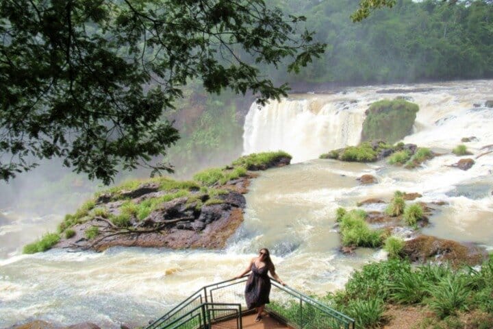 A Day in Paraguay: Waterfalls, City Sights & Shopping Sprees!