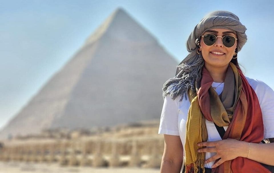 Half Day Tour to Giza Pyramids with Camel Ride & Lunch