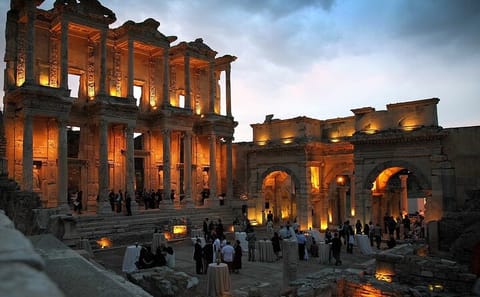 Private Ephesus Tour from Kuşadası with Local Guide
