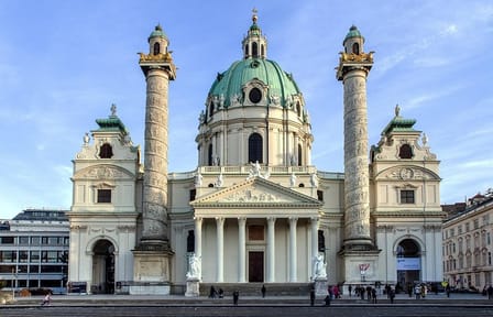 Private Historic Walking Tour of Vienna's Landmarks