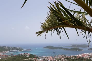 Private Island Drive Tour with Sapphire Beach in St. Thomas
