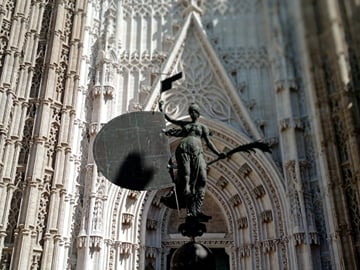 From Cordoba: Seville private full day trip