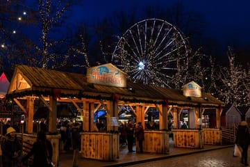 Oslo Christmas Walking Tour: Explore Winter Wonders in 3 Hours