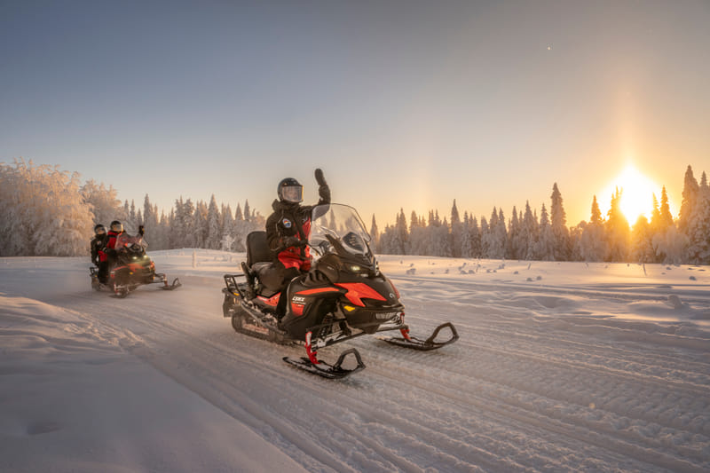 Snowmobile tour - introduction