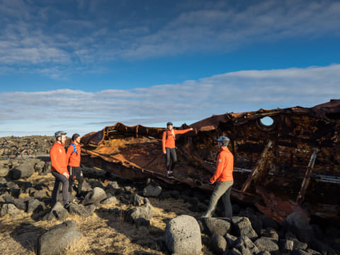 Grindavík eruption site E-Mountain bike tour, photo 2