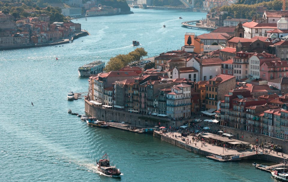 Private Walking Tour of Porto's Historic Attractions