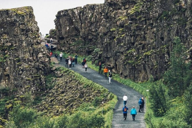 From Reykjavik: Private Golden Circle Tour with 5+ stops