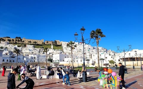From Tangier: Special Day Trip to Chefchaouen and Tetouan
