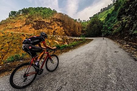 Mountain Biking Adventure in Sapa: Explore Scenic Valleys & Villages