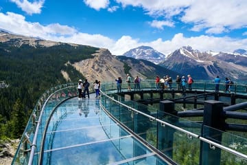 Yuntai Mountain Geopark Day Tour from Luoyang with Guide