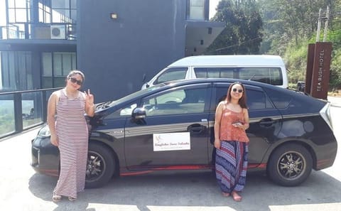 7 Days Private Transportation in Sri Lanka with Guide