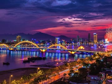 Da Nang Evening Adventure: Dragon Bridge & Han River Private Tour