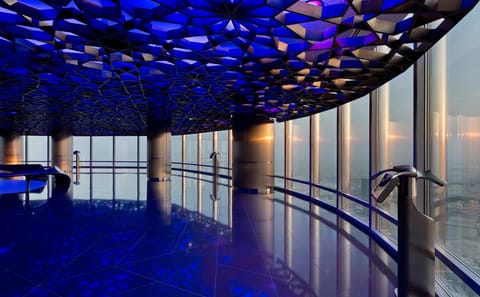 Burj Khalifa Observation Deck Tour with Transportation in Dubai