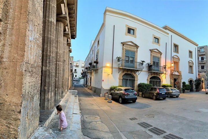 Piazzetta Lucrezia Brunaccini