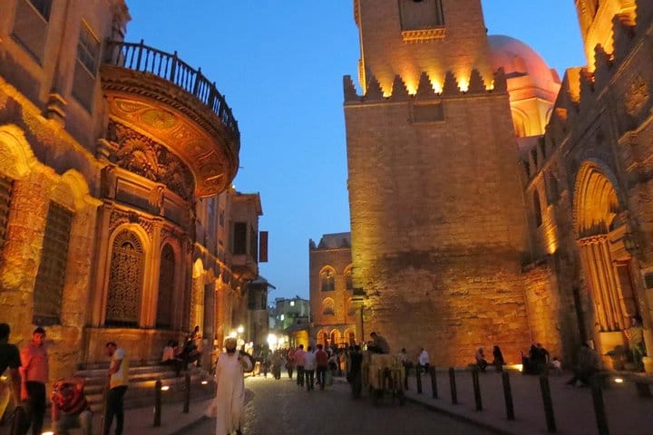 Hurghada to Cairo Tour : Giza Pyramids & Grand Egyptian Museum