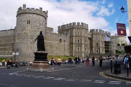 Windsor, Oxford & Shakespeare Private Tour including Tickets