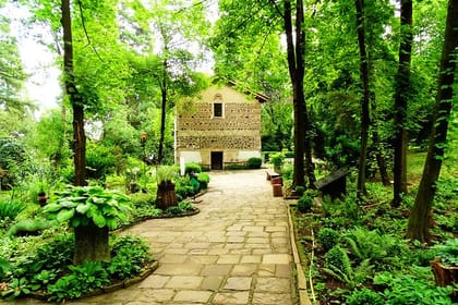 Bulgaria and Serbia in One Day from Sofia