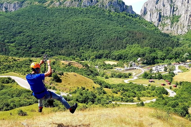 CLUJ ADVENTURE TOUR ! ZIP LINE and HIKE 5