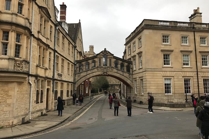 Oxford City and Cotswolds Private Tour 8