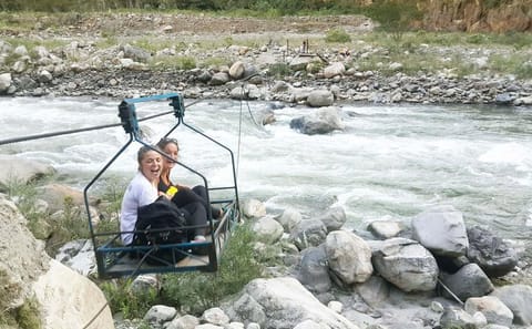 4-Day Inca Jungle Trail to Machu Picchu Hiking and Biking Tour