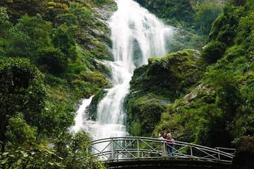 From Sapa: Haft day tour to Silver Waterfall – Love Waterfall