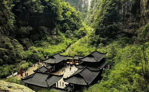 Wulong Karst National Park Day Tour from Chongqing