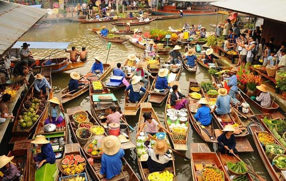 Private Tour : Damnoen Saduak Floating Market Tour with Driver