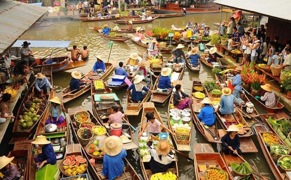 Private Tour : Damnoen Saduak Floating Market Tour with Driver