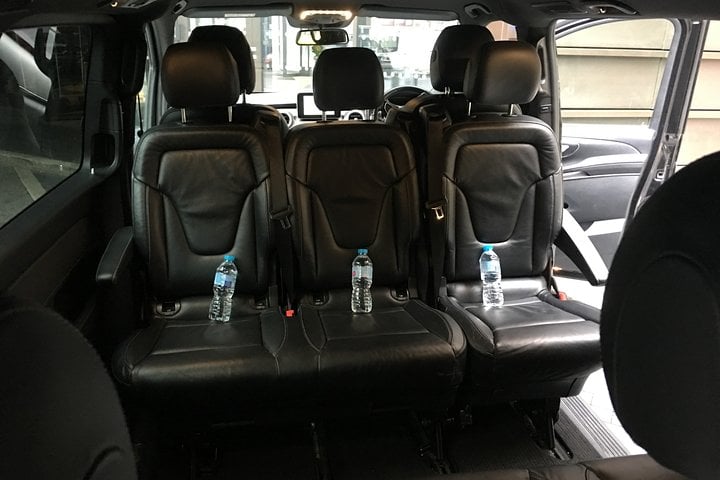 Private transfers to/from Portsmouth International Port and Central London 5
