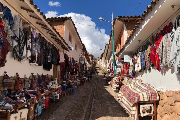 Handricrafts in Chinchero