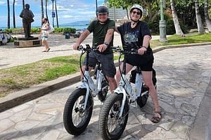 Waikiki to Kakaako & Historic Honolulu - Fat Tire E-Bike Tour 