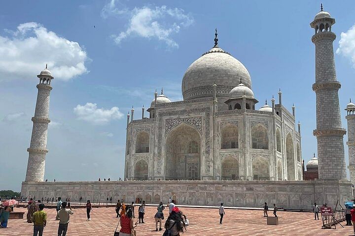 Private Taj Mahal and Agra Fort Tour from Delhi with Expert Guide