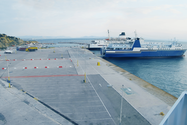 Private Transfer from Rafina Port to Athens City 4