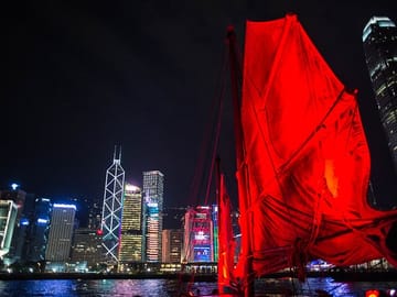 Hong Kong: Dukling , Antique Boat Tour in Victoria Harbour