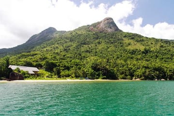 Schooner Tour of Paraty Islands with Swimming and Snorkeling