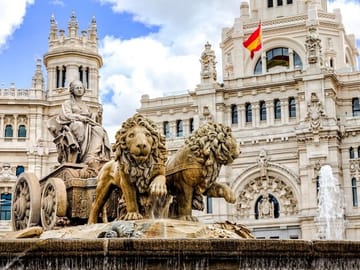 Madrid to Porto Tour with Stops in Salamanca and Ávila