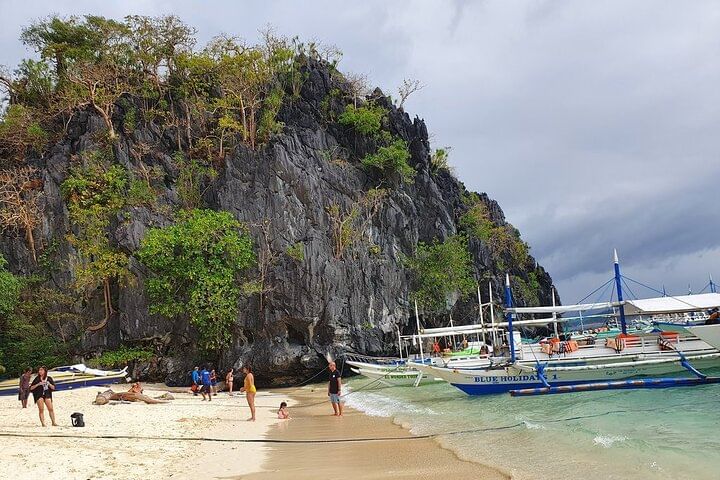 El Nido Island Hopping Tour A with Lunch